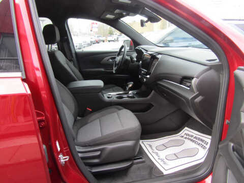 2023 Chevrolet Traverse LT Cloth