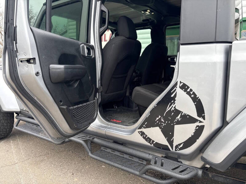 2021 Jeep Gladiator Sport