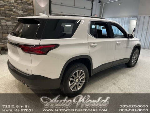 2023 Chevrolet Traverse LT Cloth