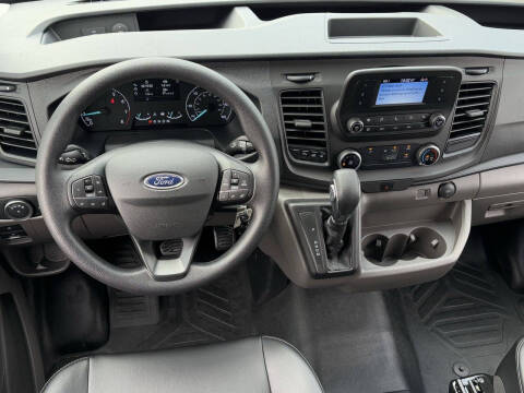 2025 Ford Transit 250
