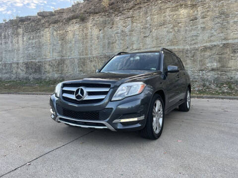 2013 Mercedes-Benz GLK for sale at Car And Truck Center in Nashville TN