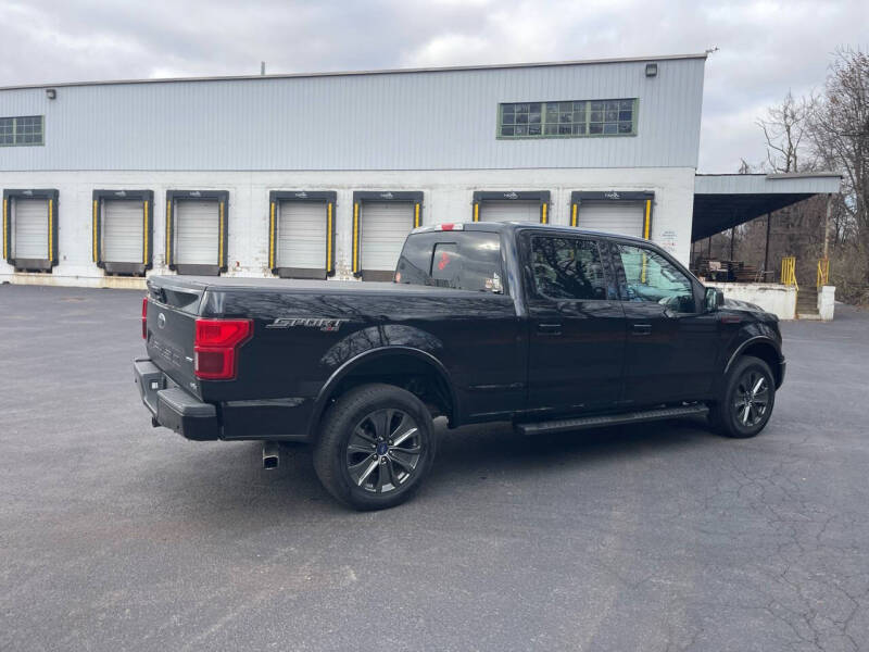 2018 Ford F-150 XLT photo 9