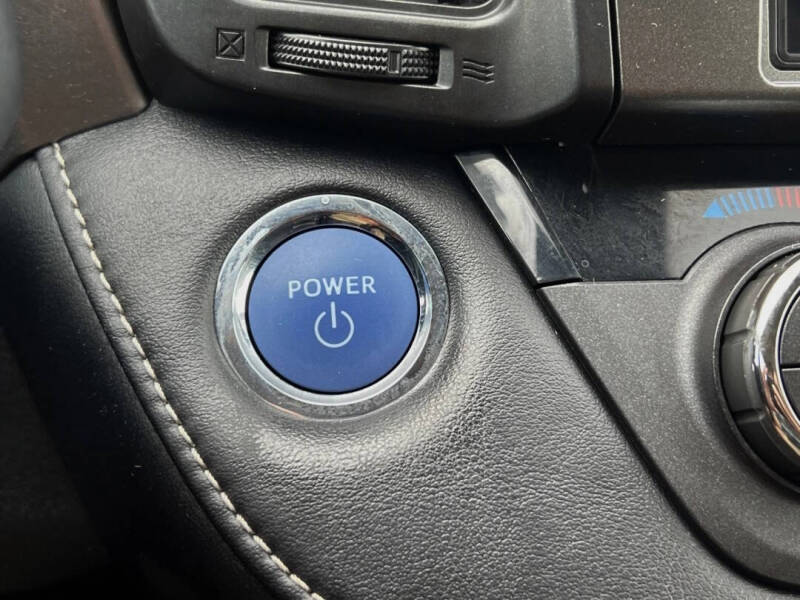 2016 Toyota RAV4 Hybrid Limited