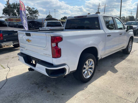 2023 Chevrolet Silverado 1500 Custom