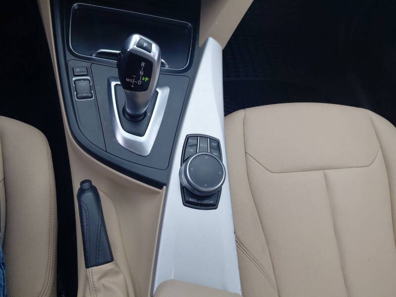 2018 BMW 3 Series 320i xDrive
