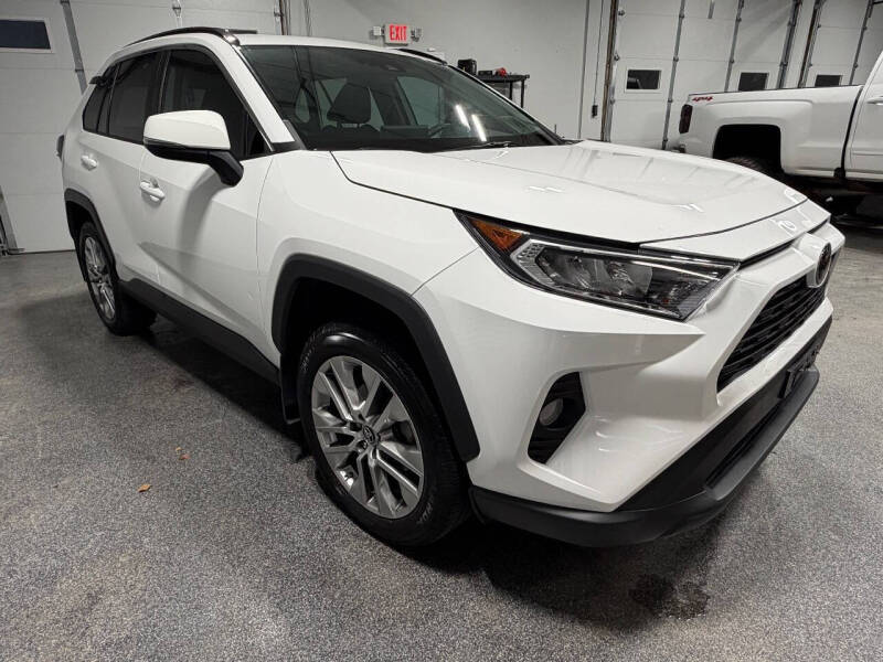 2019 Toyota RAV4 XLE Premium
