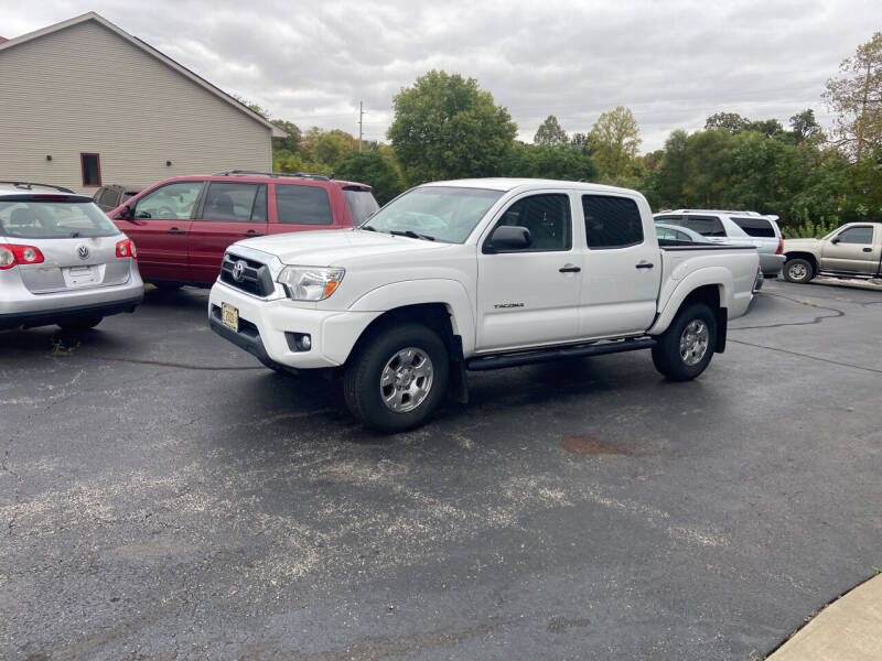 2012 Toyota Tacoma for sale at Hoss Sage City Motors, Inc in Monticello IL