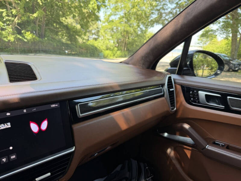 2020 Porsche Cayenne Turbo