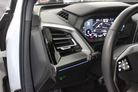 2023 Audi Q4 e-tron quattro Premium Plus 50