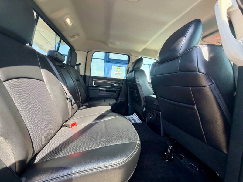 2017 RAM 1500 Laramie