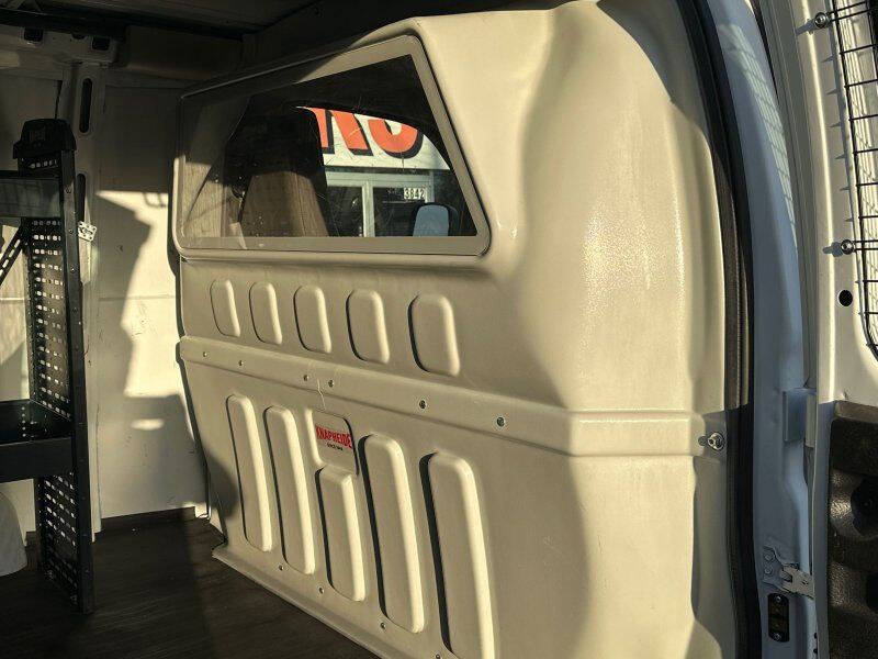 2022 Chevrolet Express 2500