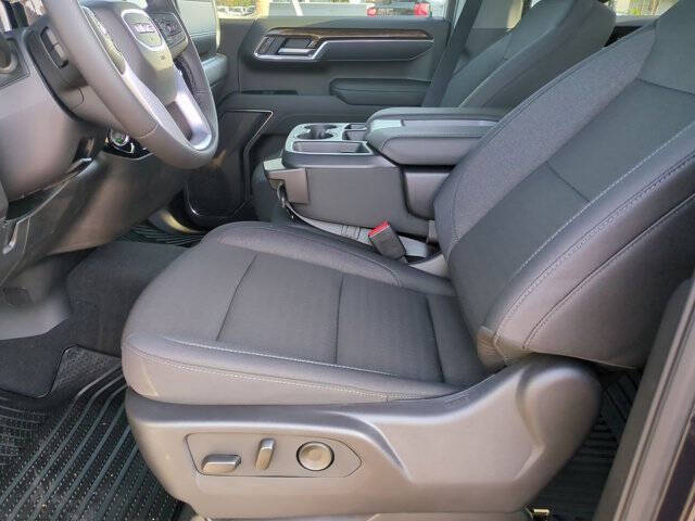 2026 GMC Sierra 1500 Elevation Standard