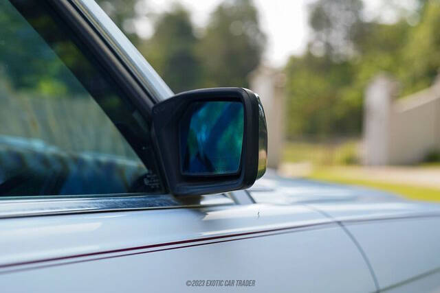 1989 Mercedes-Benz 560-Class 560 SL