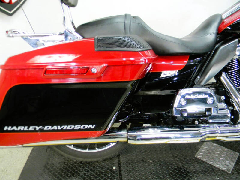 2021 Harley-Davidson Road Glide Special