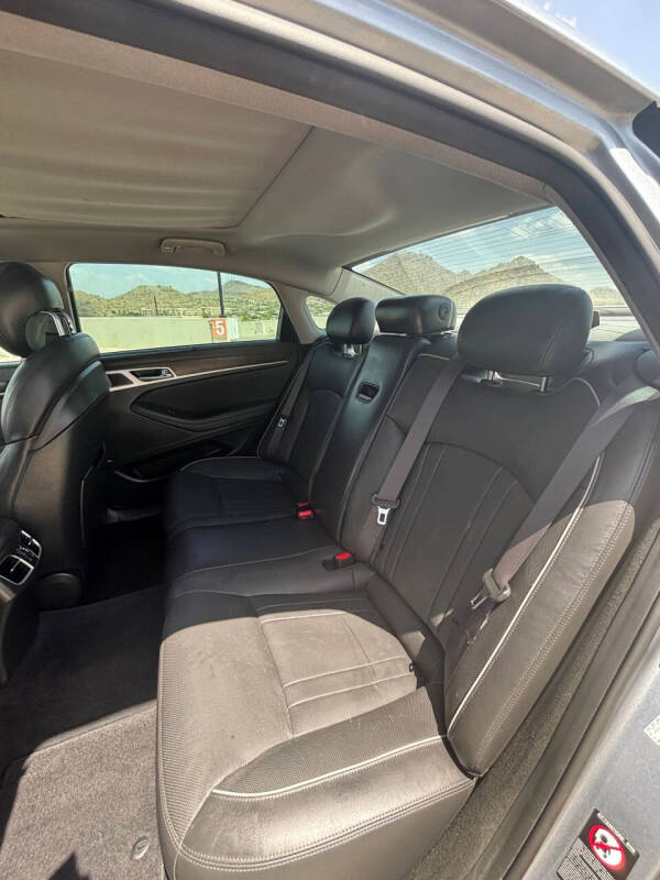 2016 Hyundai Genesis