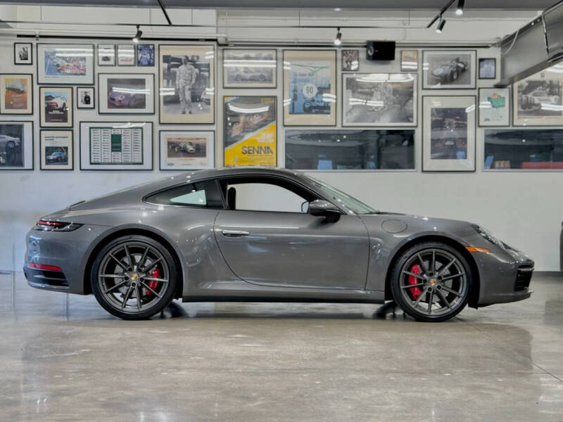 2020 Porsche 911 Carrera S