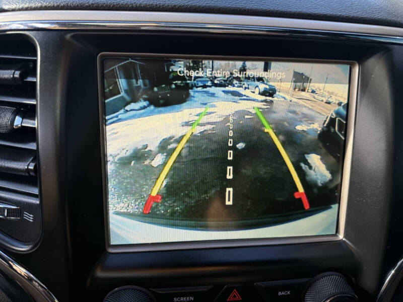 2016 Jeep Grand Cherokee Laredo 75th Anniversary