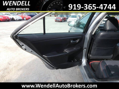 2016 Toyota Camry SE