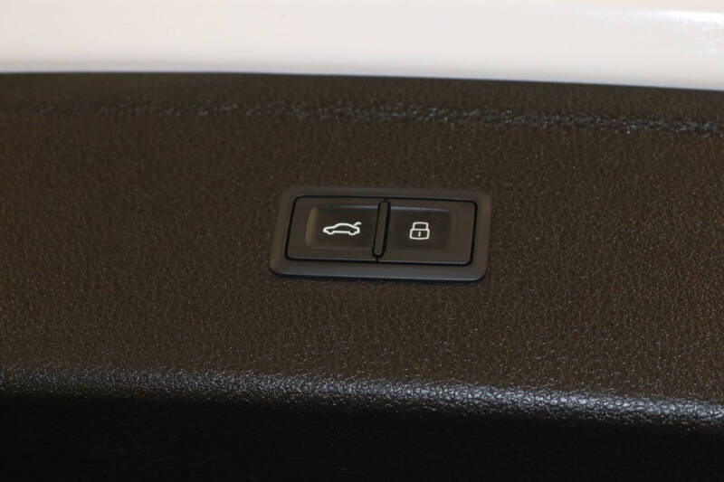 2018 Audi Q5 2.0T quattro Premium