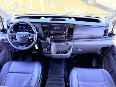 2023 Ford Transit 250