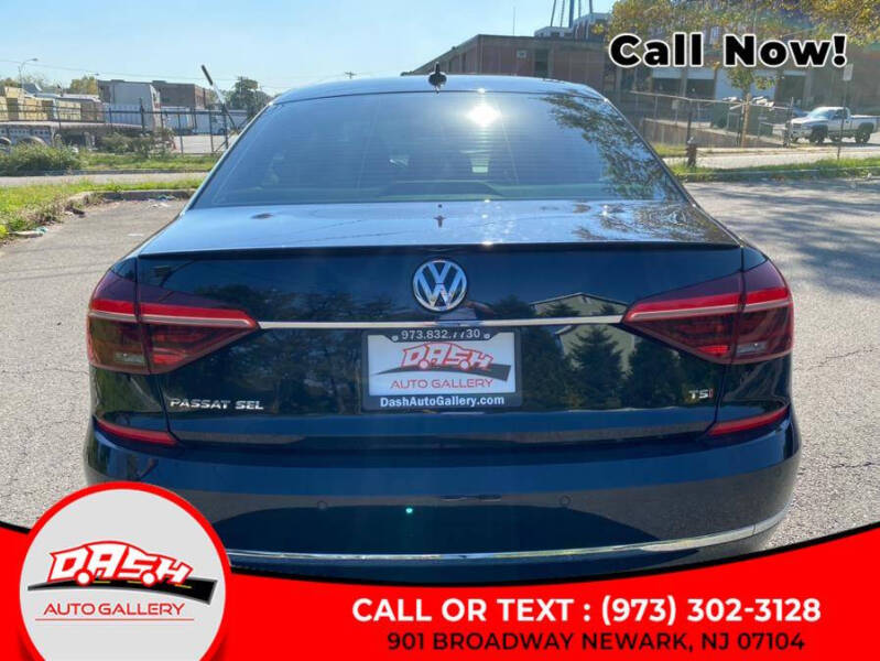 2017 Volkswagen Passat 1.8T SEL Premium