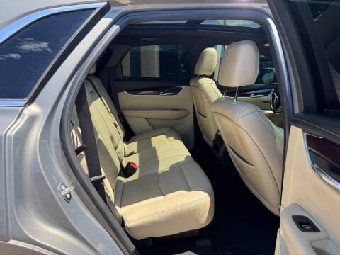 2018 Cadillac XT5 Luxury