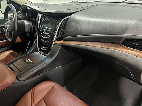 2018 Cadillac Escalade Premium Luxury