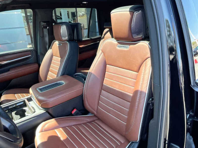 2024 GMC Yukon Denali Ultimate