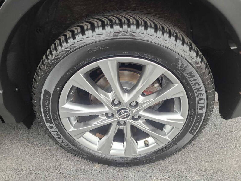 2017 Toyota RAV4 Hybrid Limited