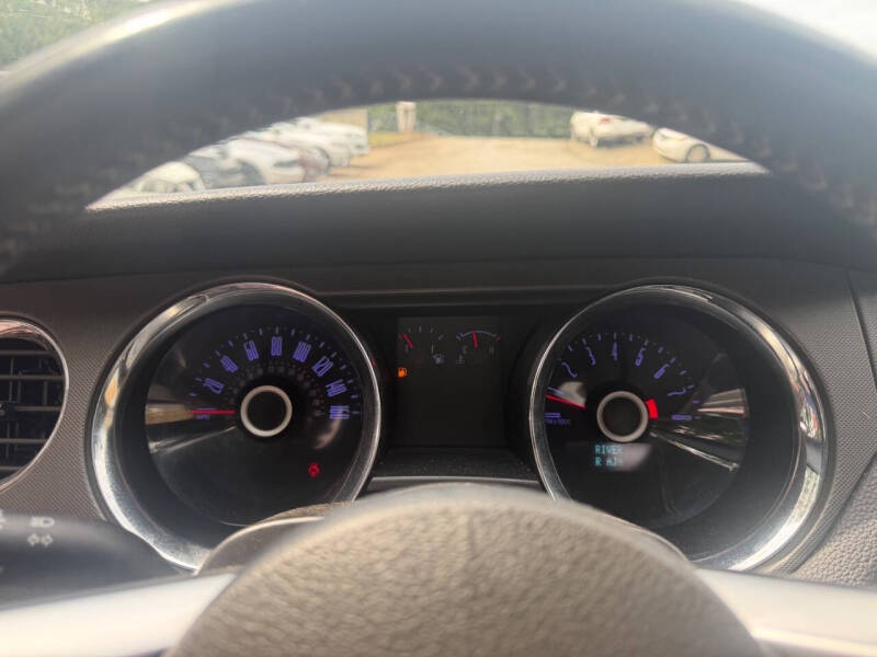 2014 Ford Mustang V6