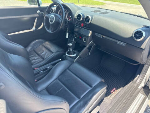 2004 Audi TT 225hp quattro