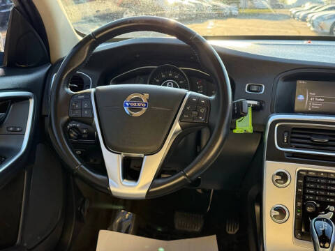 2018 Volvo S60 T5 Dynamic