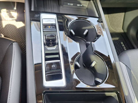 2025 Volkswagen Atlas Peak Edition 4Motion