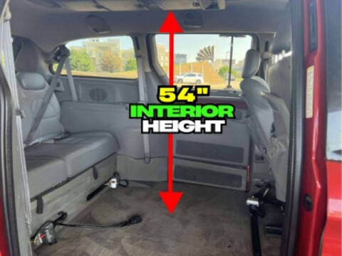 2005 Chrysler Town and Country Limited