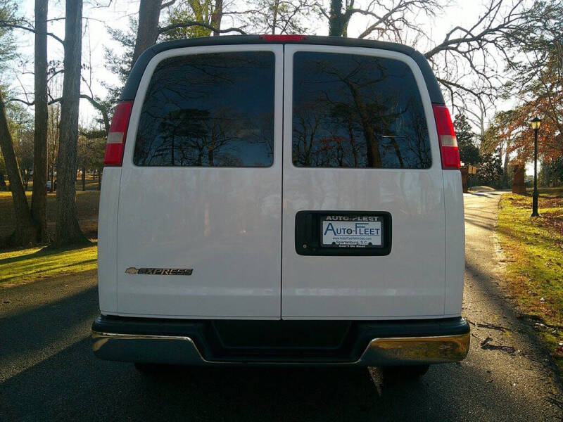 2017 Chevrolet Express LT 3500