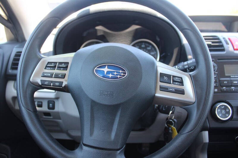 2014 Subaru Forester 2.5i