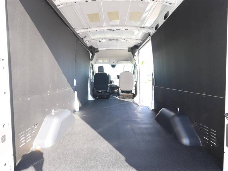 2026 Ford Transit 250