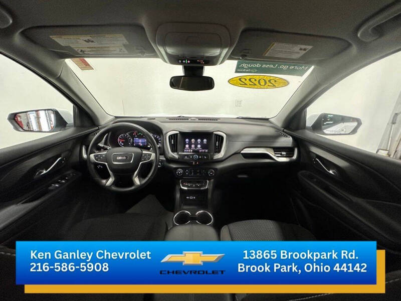 2022 GMC Terrain SLE