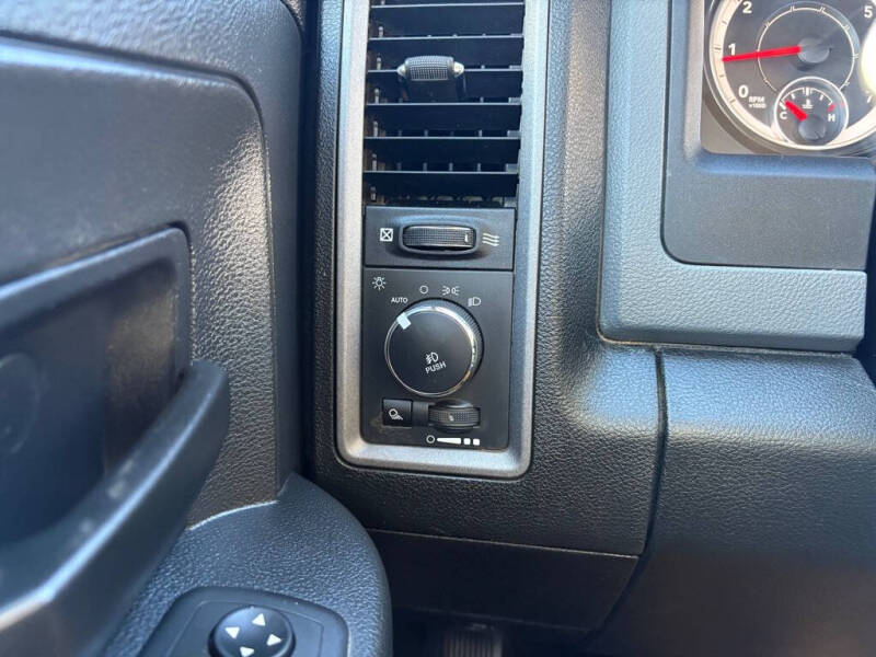 2017 RAM 1500 Express