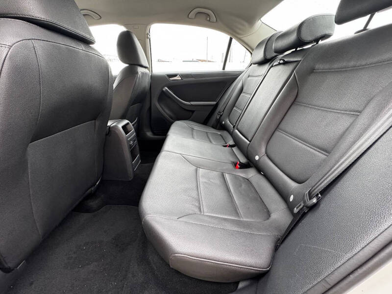 2012 Volkswagen Jetta SE