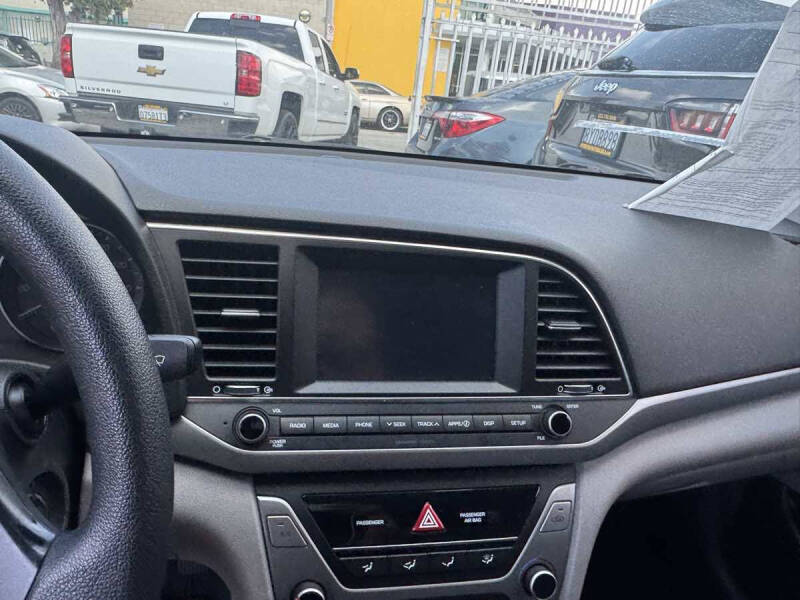 2018 Hyundai Elantra