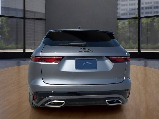 2025 Jaguar F-PACE P400 R-Dynamic S