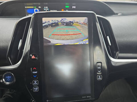 2018 Toyota Prius Four Touring