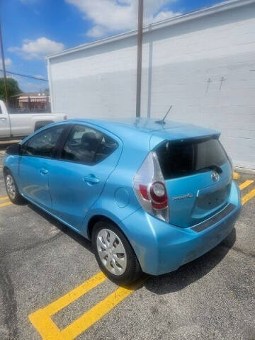 2012 Toyota Prius c Two