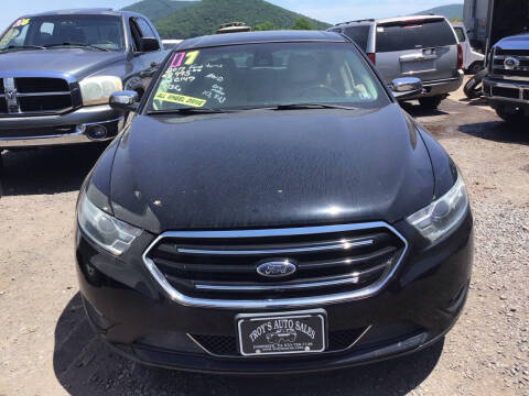 2017 Ford Taurus Limited