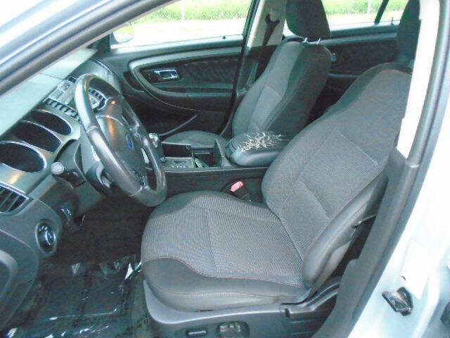 2011 Ford Taurus SEL