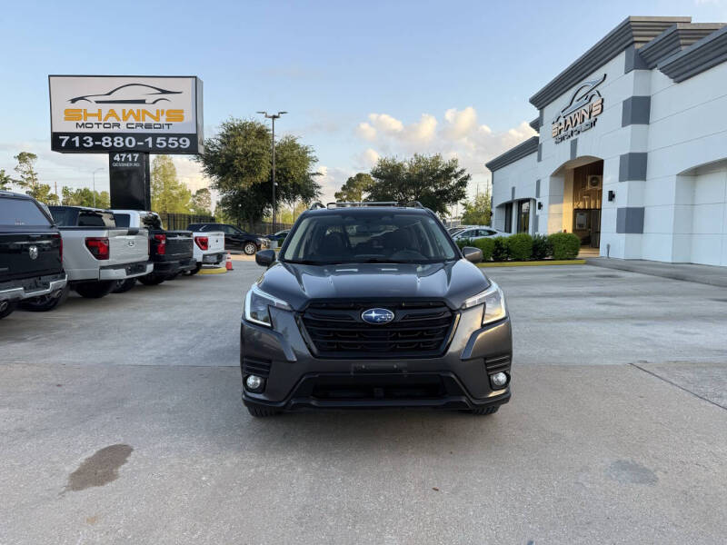 2022 Subaru Forester Premium