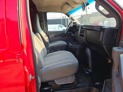 2016 GMC Savana 3500