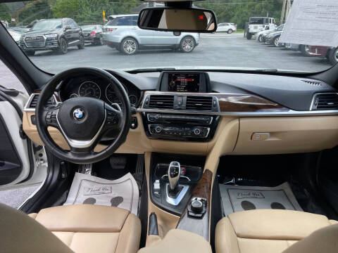 2017 BMW 3 Series 330i
