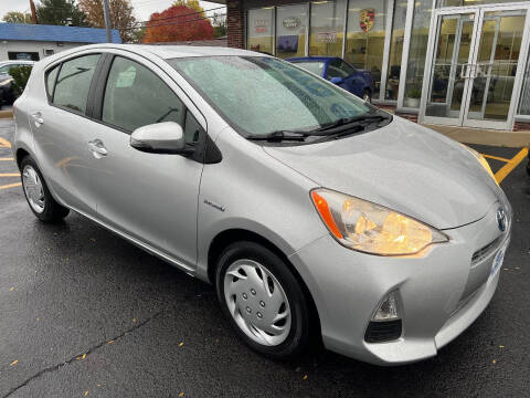 2014 Toyota Prius c Two